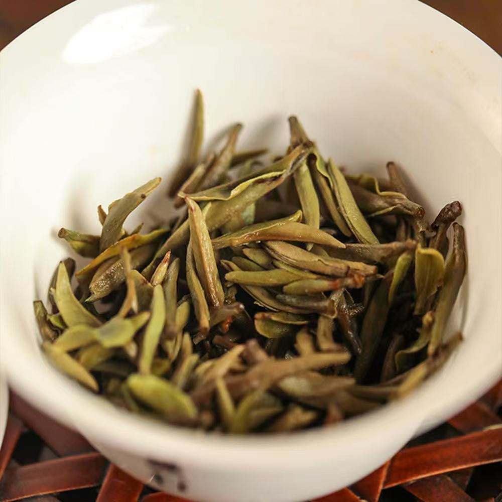 Silver White Needle (60g)