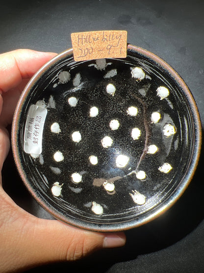 Hixxlxxbixxly (June)