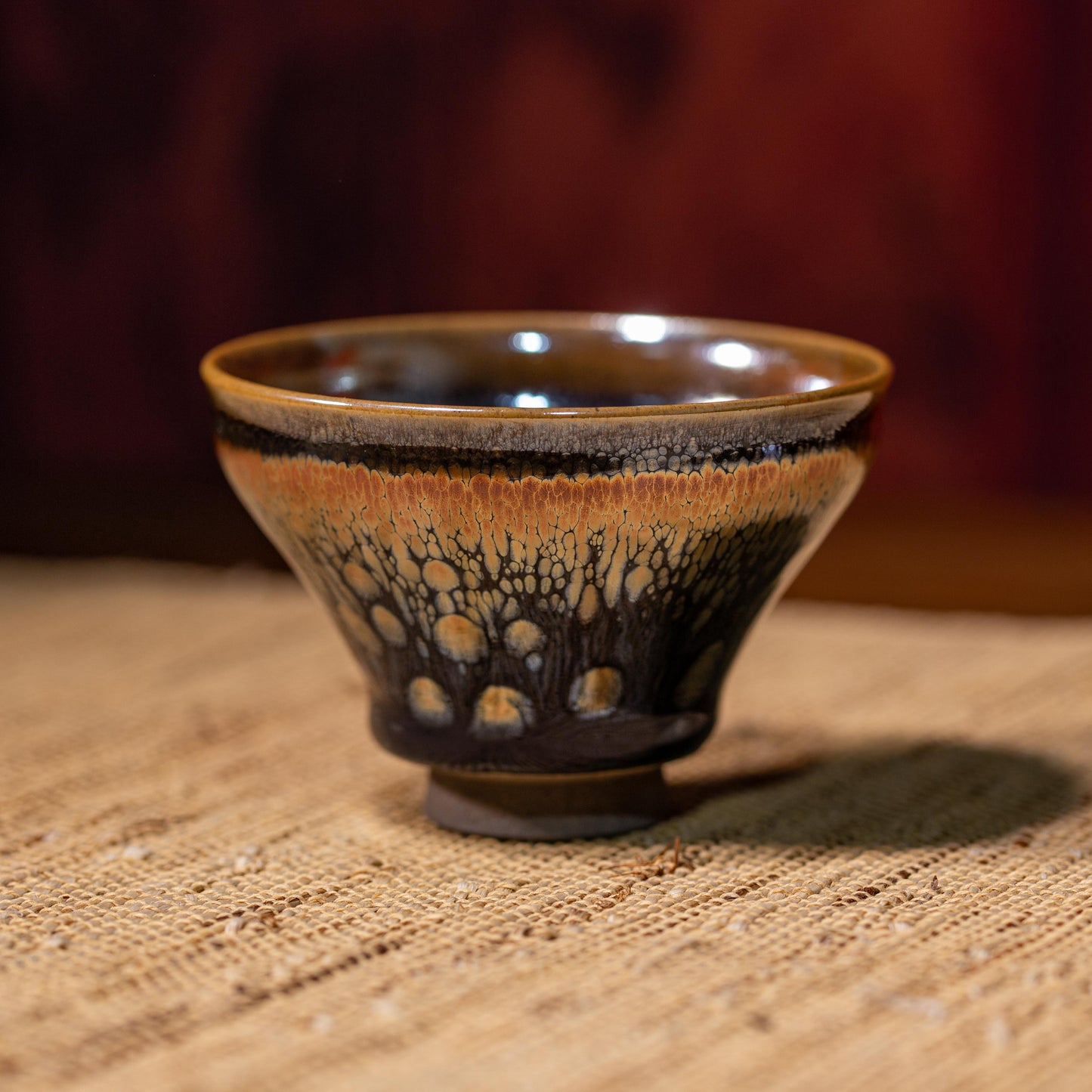 Magnolia Elegance (4 Cups with a tea tray)