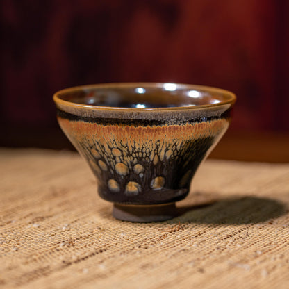 Magnolia Elegance (4 Cups with a tea tray)