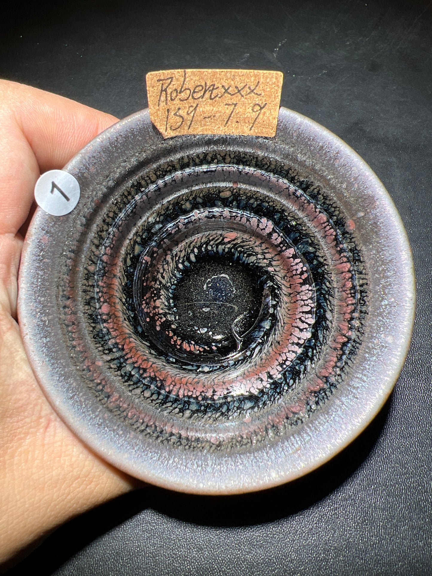 Robertxxx (New - May)