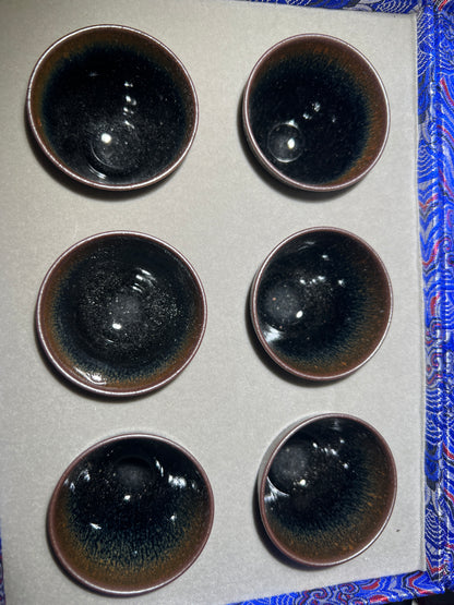 Lauxxxt Tea (September)