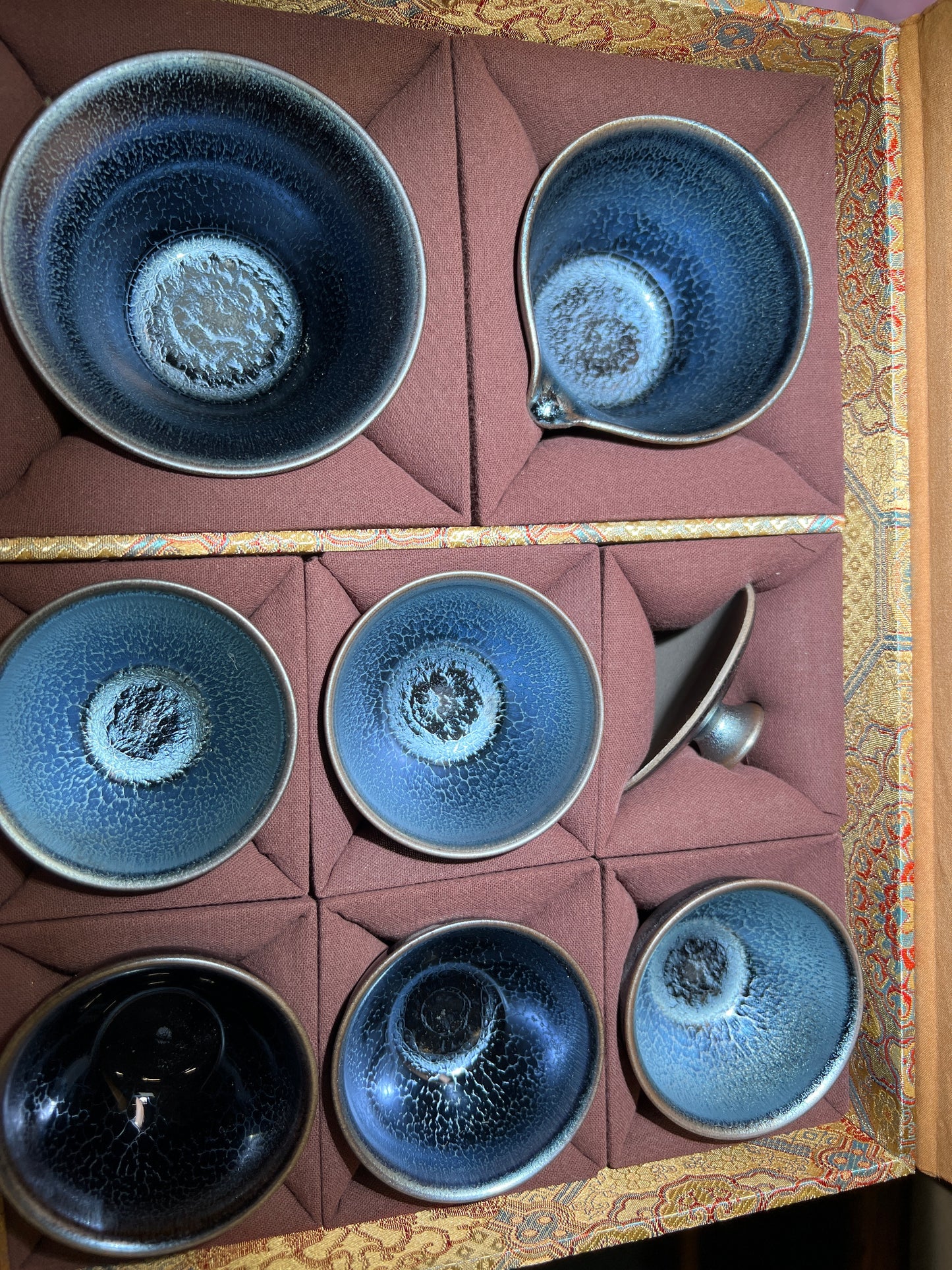 Robertxxx (New - May)