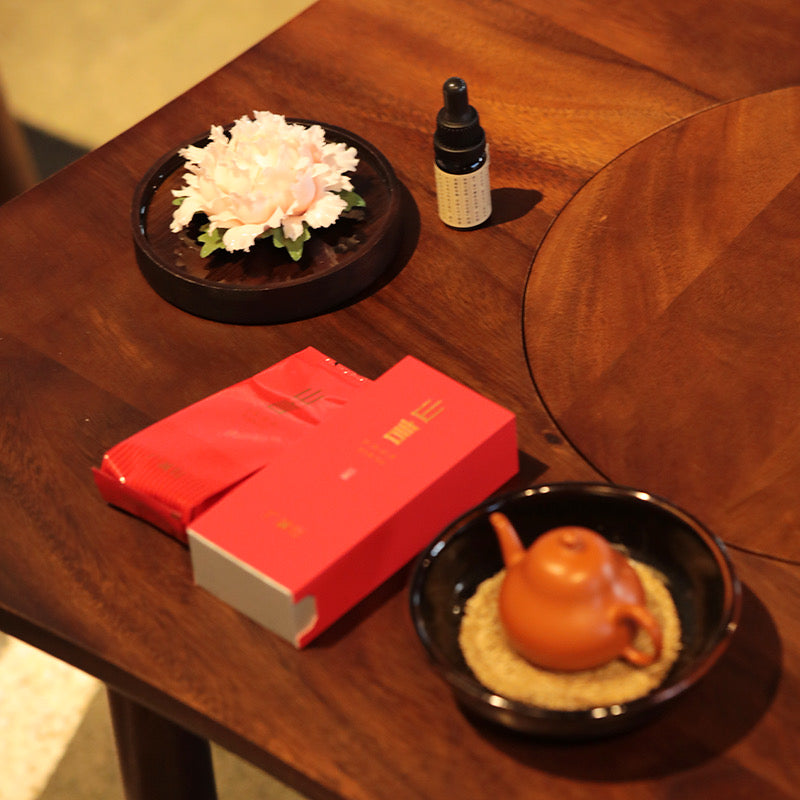 Narcissus Rock Tea (Flower Set)